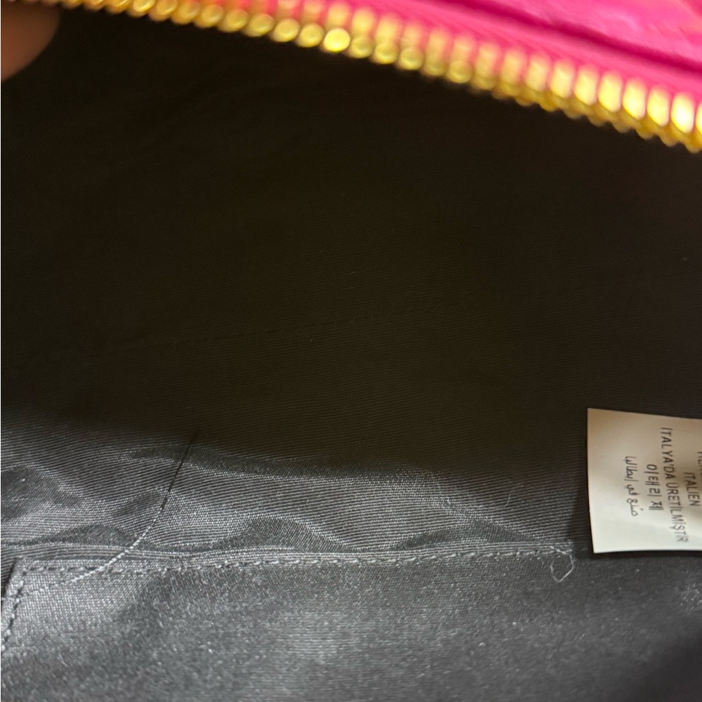 💔💔NO LONGER AVAILABLE💔💔Versace Pink Quilted Women's Bag - Picture 4 of 4